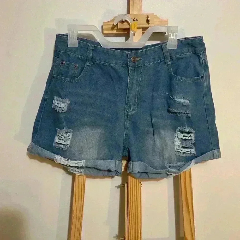 Jeans, distressed shorts size XL